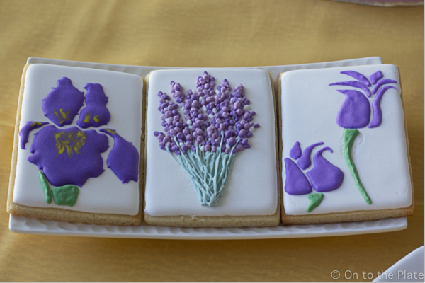 Flower cookies I made for the 3 Mums in attendance.